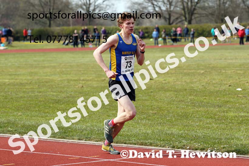 3000 metres, 2021 NECAA Open Graded Meeting, Morpeth. Photo: David T. Hewitson/Sports for All Pics